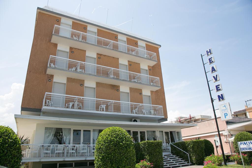 Heaven 3* Rimini